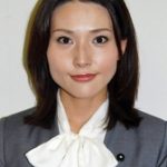 【え…？】自民党・金子恵美議員が議員会館で「ポケモンGO」をプレイ！「これも仕事の一環です」