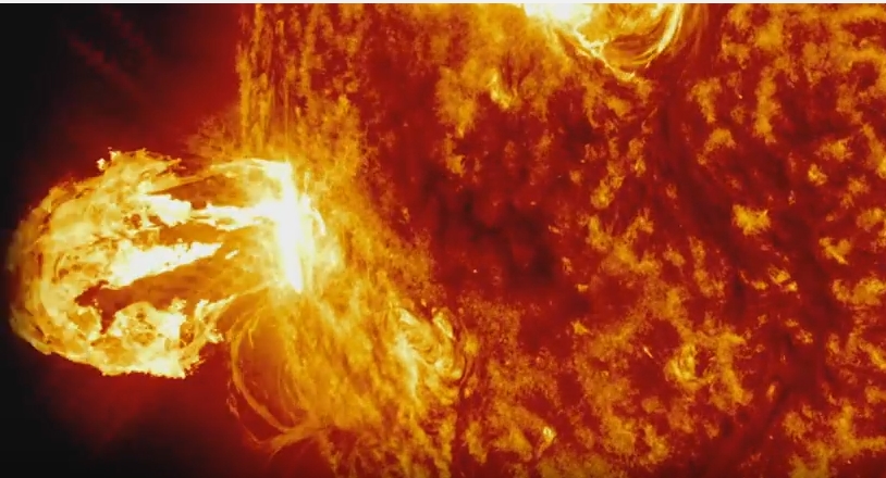 【注意】NASAが11年ぶりの最大クラスの太陽フレア（表面爆発）を観測！9月8日にガスが地球に到達し、GPSや通信機器に異常をきたす恐れ